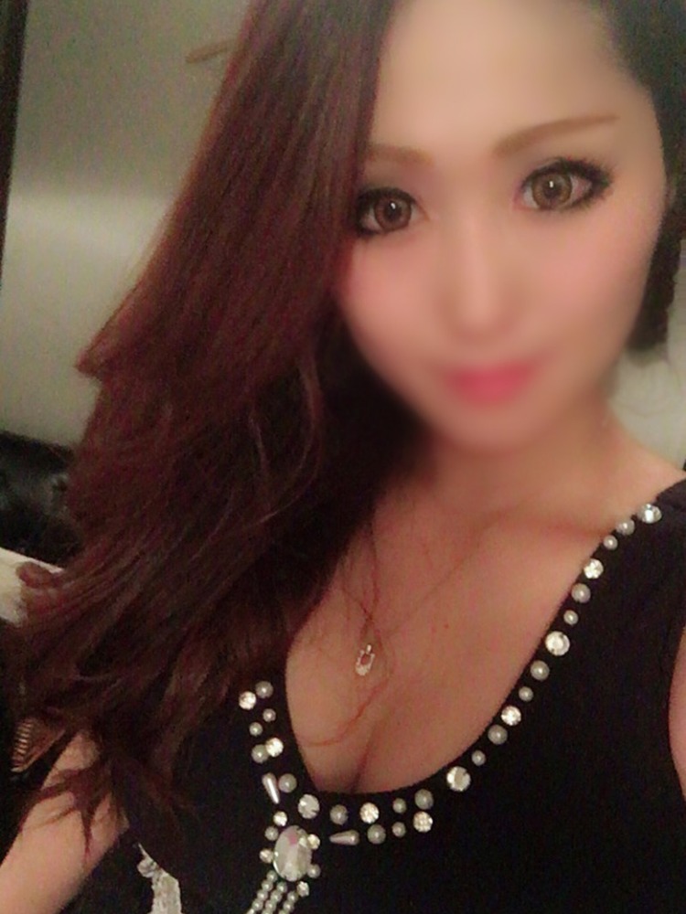 彩凪 マヤ(25)