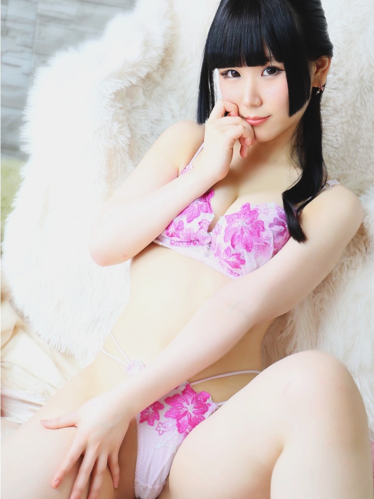 サムネイル8：甘夏 彩芽